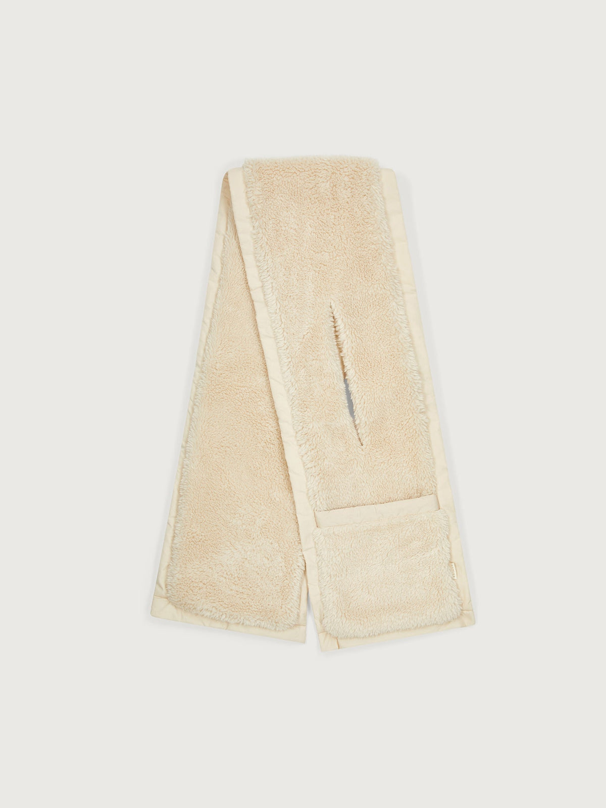 Vesta Sherpa Pocket Scarf | Varley Essential