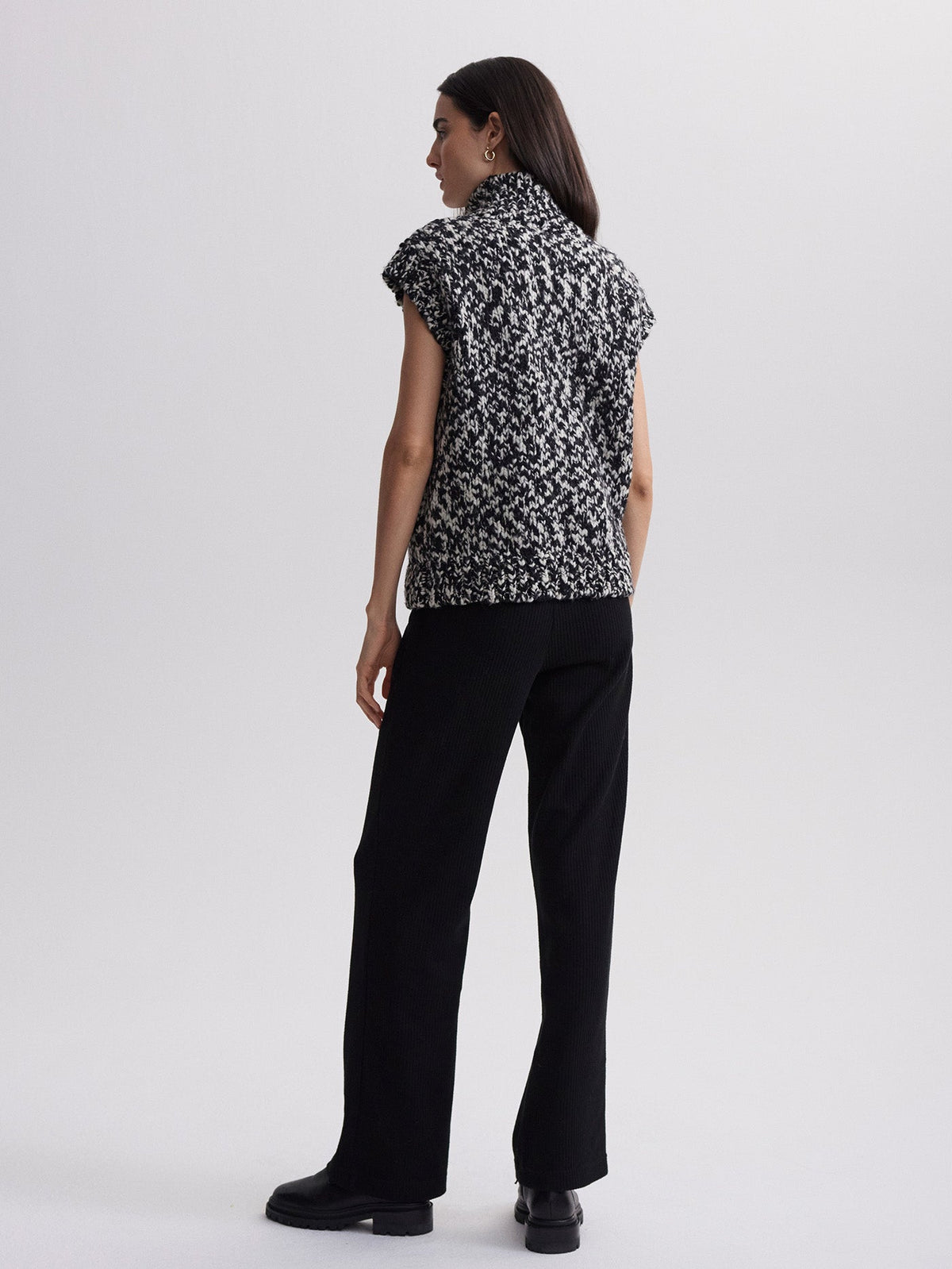 Sandy Zip Through Knit Gilet | Varley Premium