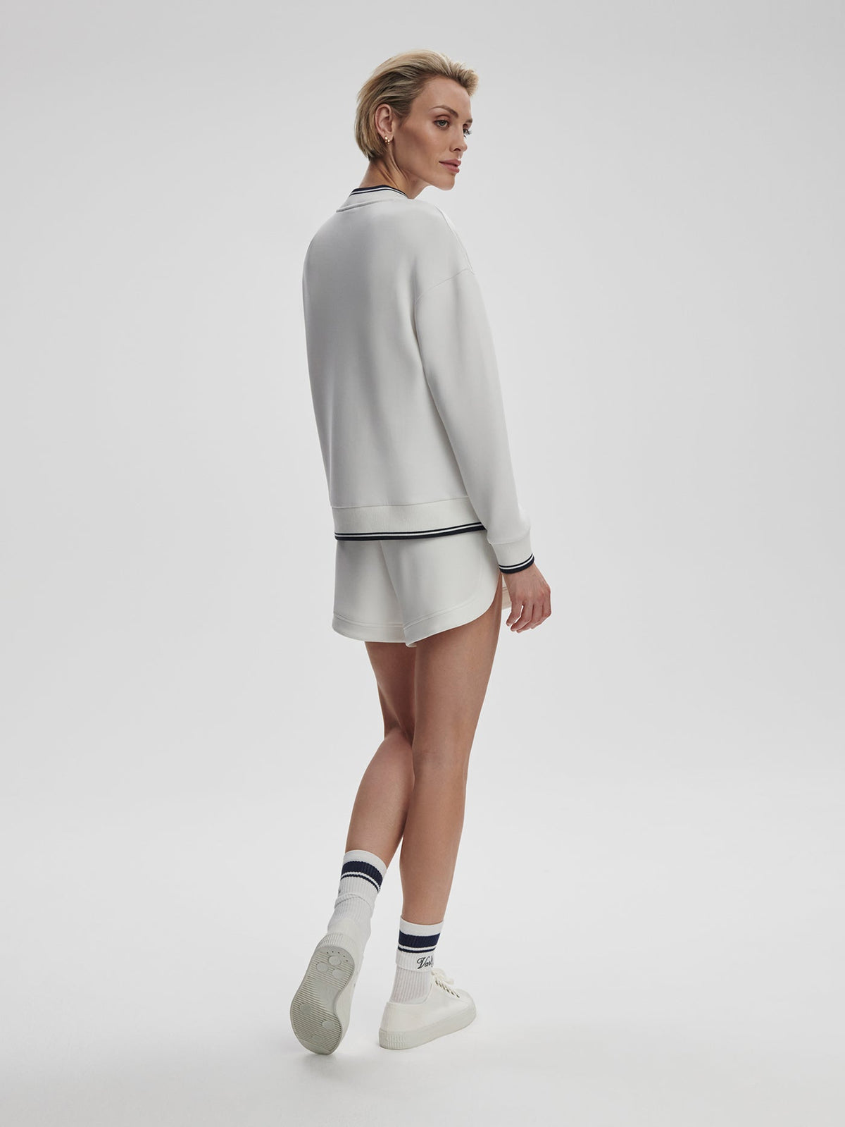 Iona V Neck Sweat | Varley Premium