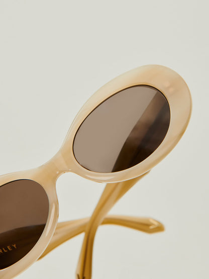 Bethnall Oval Sunglasses | Varley Popular