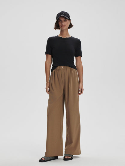 Regina Fitted Tee | Varley Sale