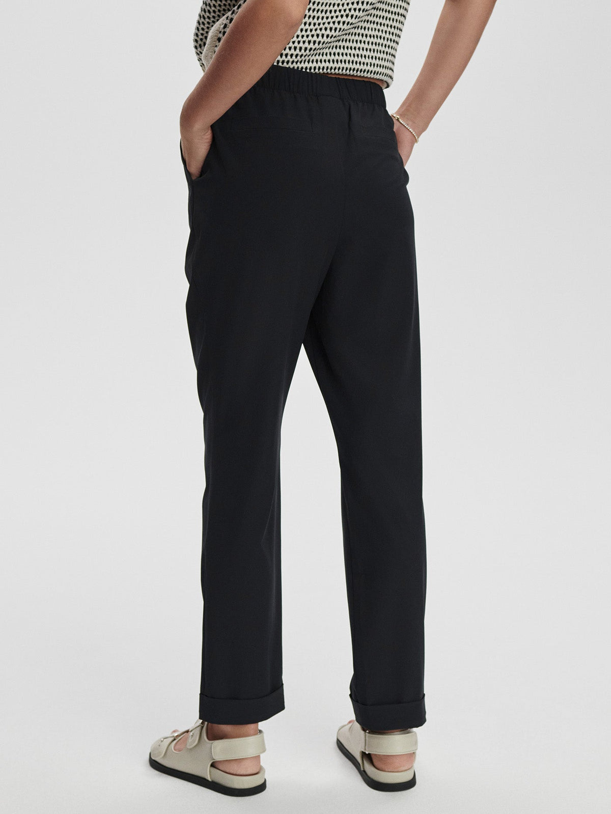 Alana Slim Tapered Cuff Pant 29 | Varley Classic