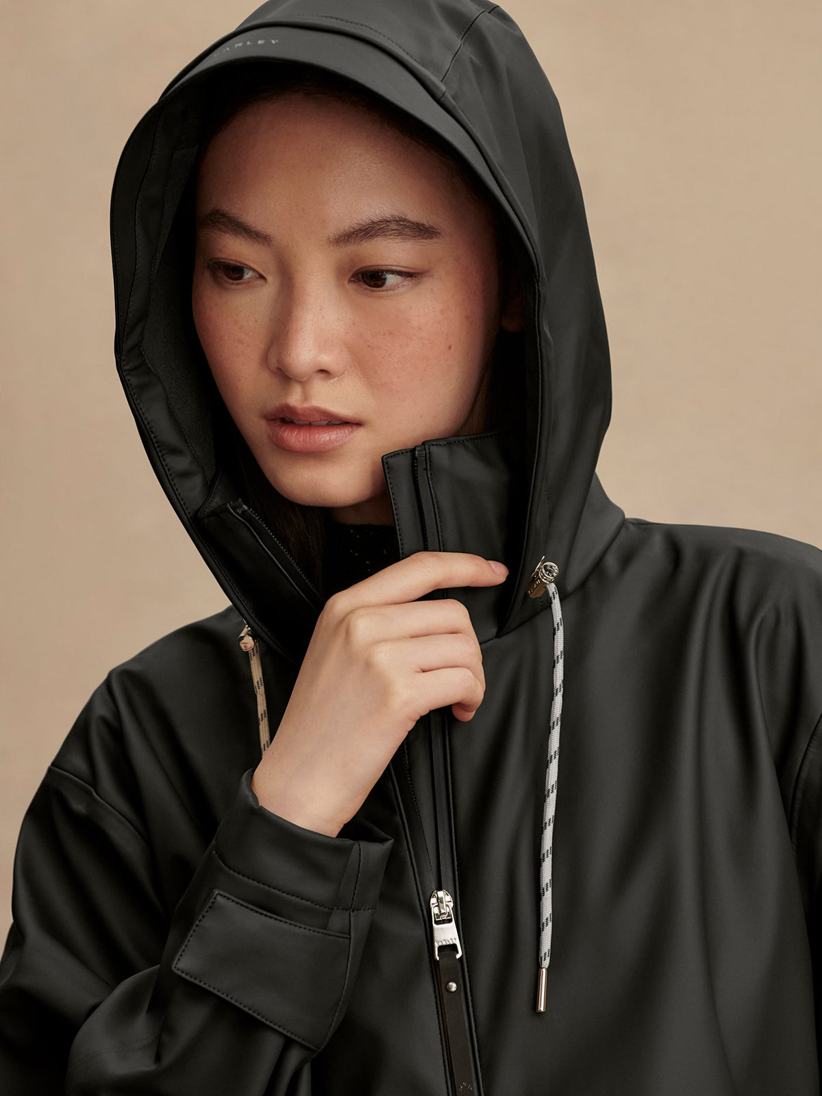 Alyssa Rain Jacket | Varley Quality