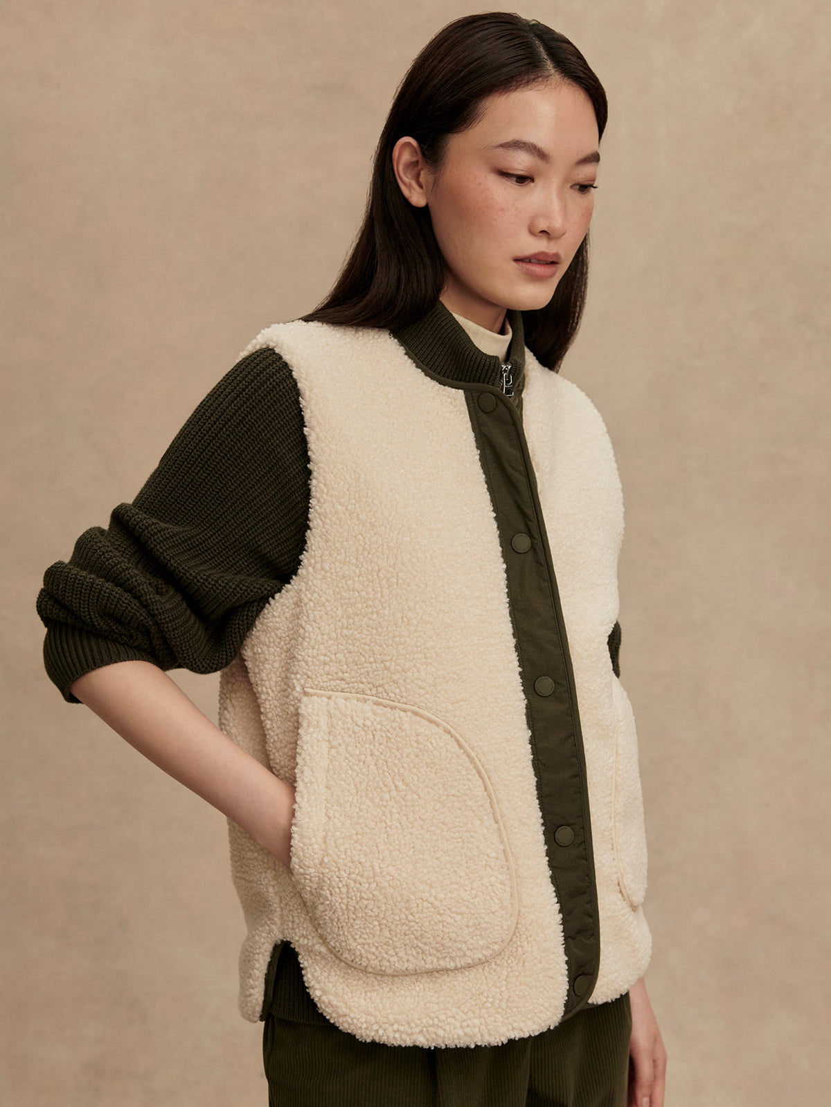 Audrea Reversible Gilet | Varley Exclusive
