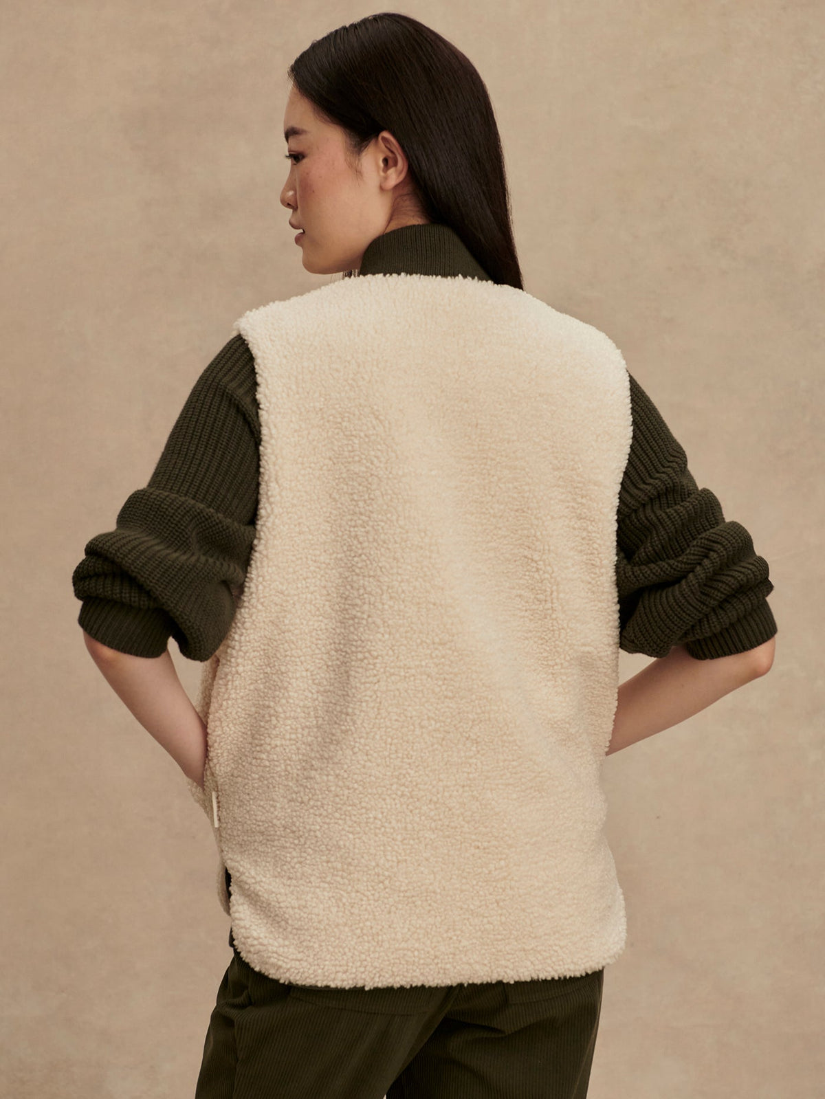 Audrea Reversible Gilet | Varley Exclusive
