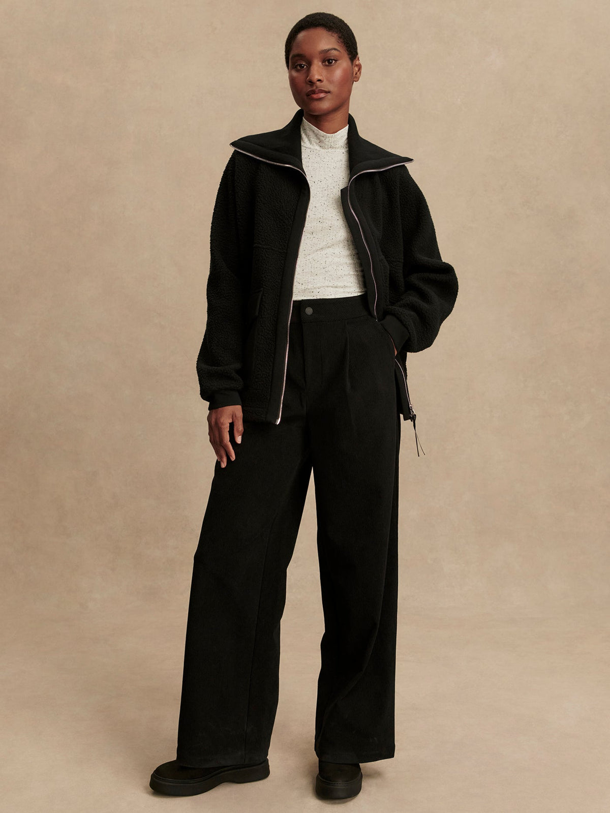 Eleanor Patch Pocket Fleece | Varley Classic