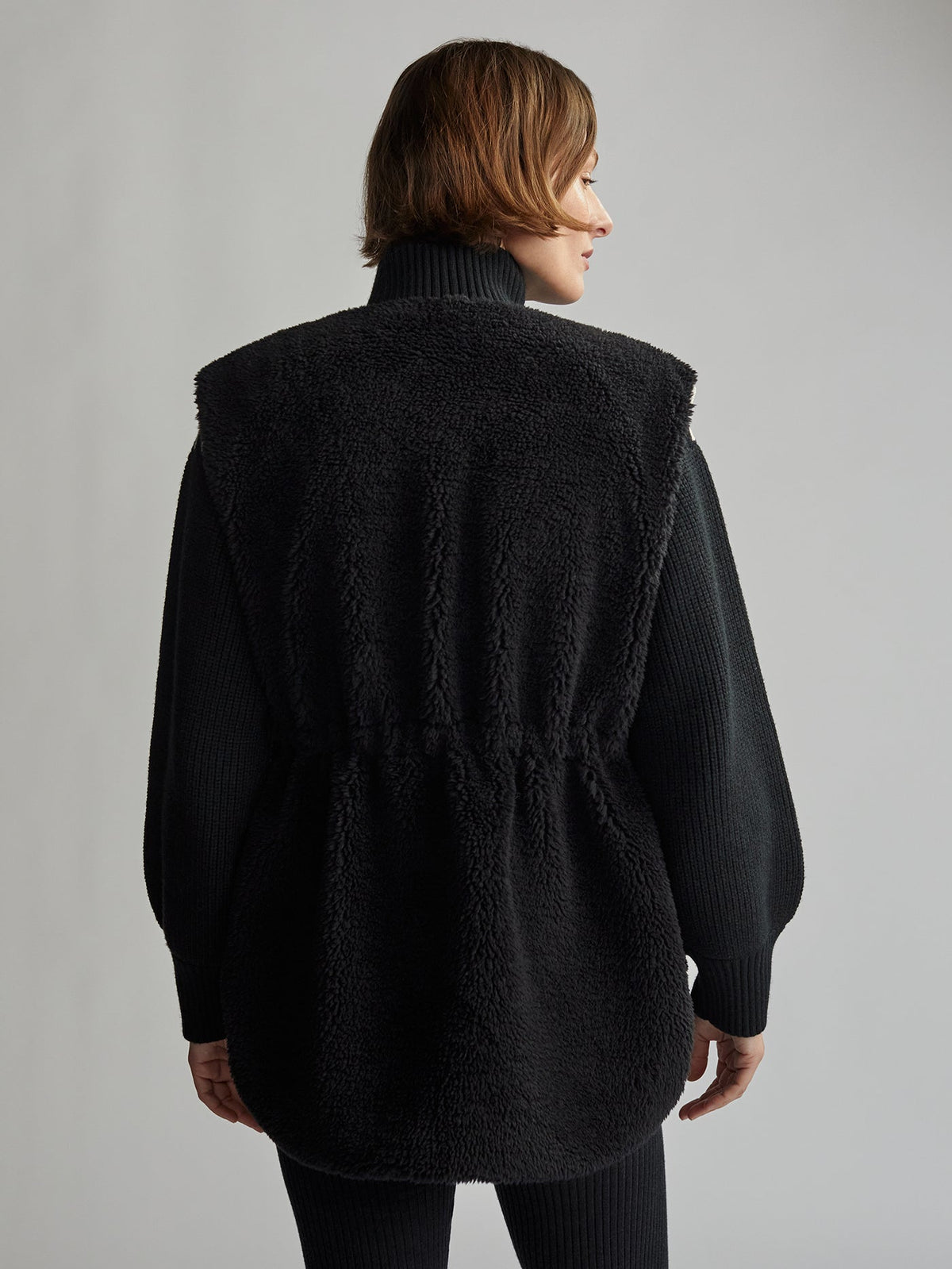 Kestrel Sherpa Gilet | VARLEY US | Varley Discount