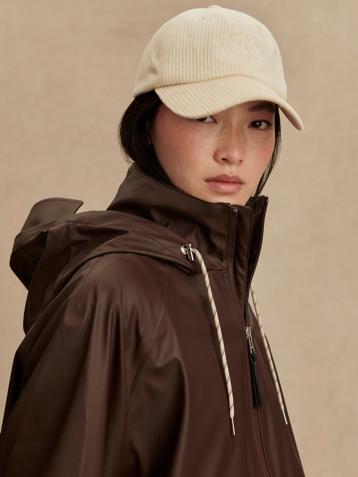 Kirsten Raincoat | Varley Trending