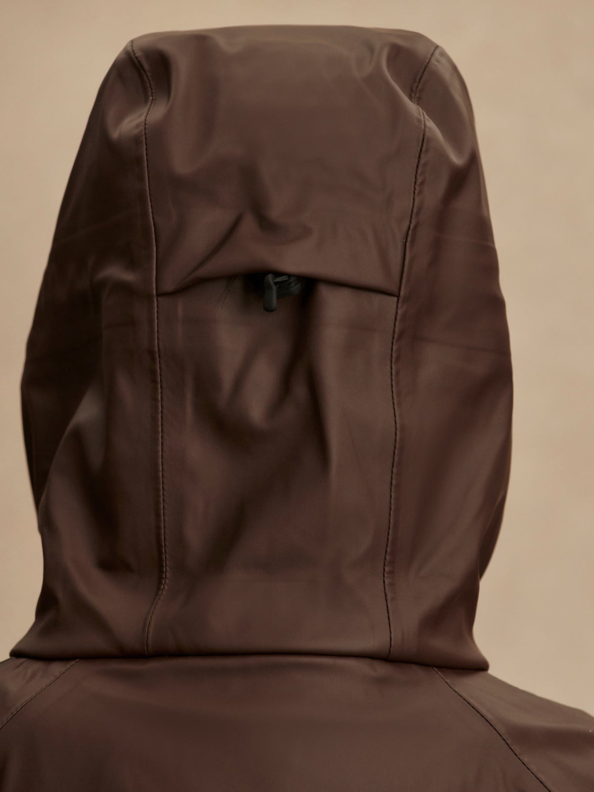 Kirsten Raincoat | Varley Trending