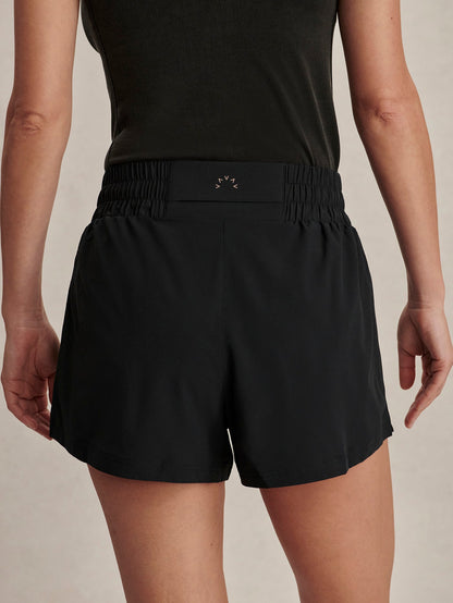 Kallin Running Short | VARLEY US | Varley Best Seller