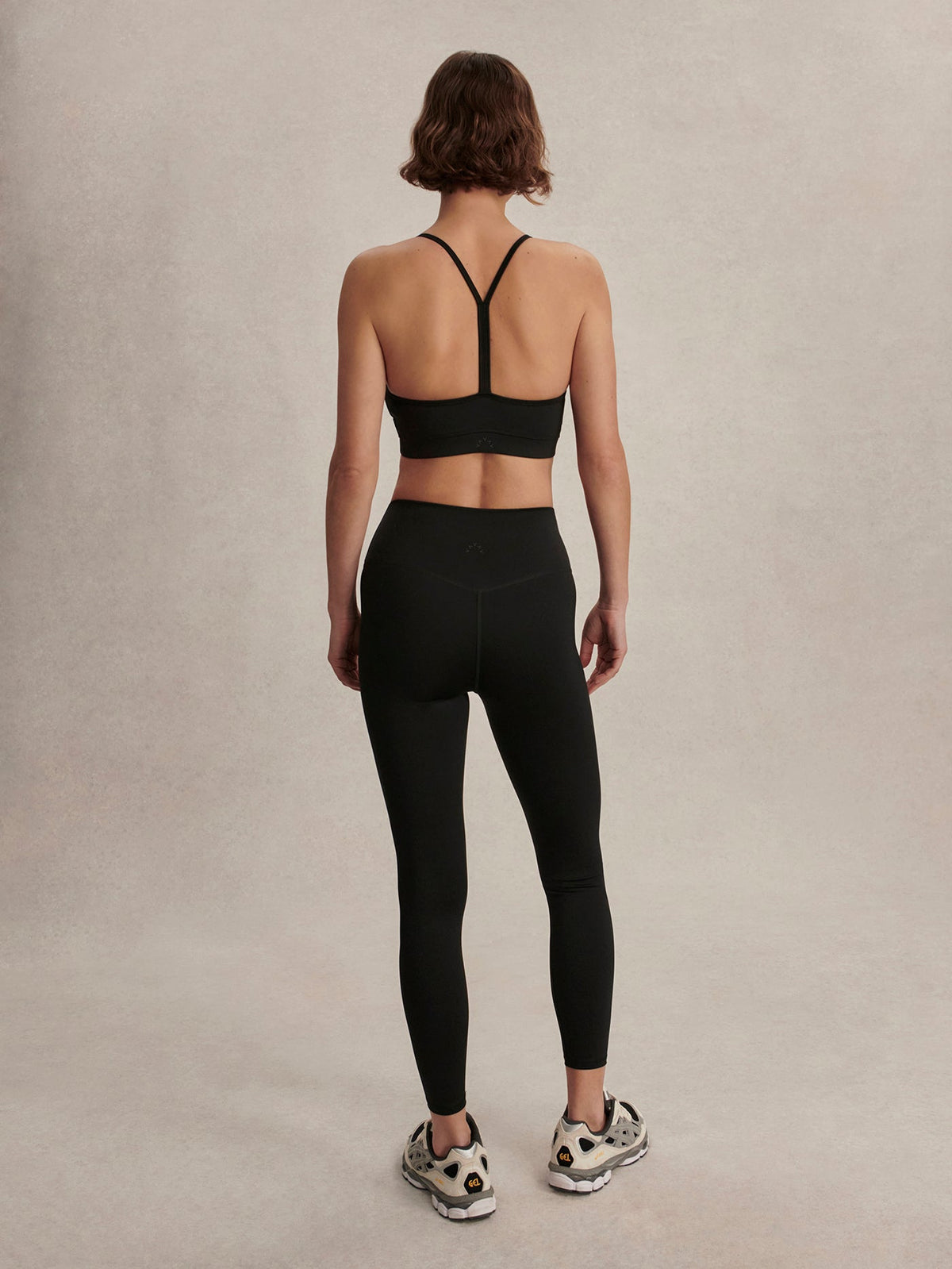 Assure High Rise Legging 25 | Varley Trending