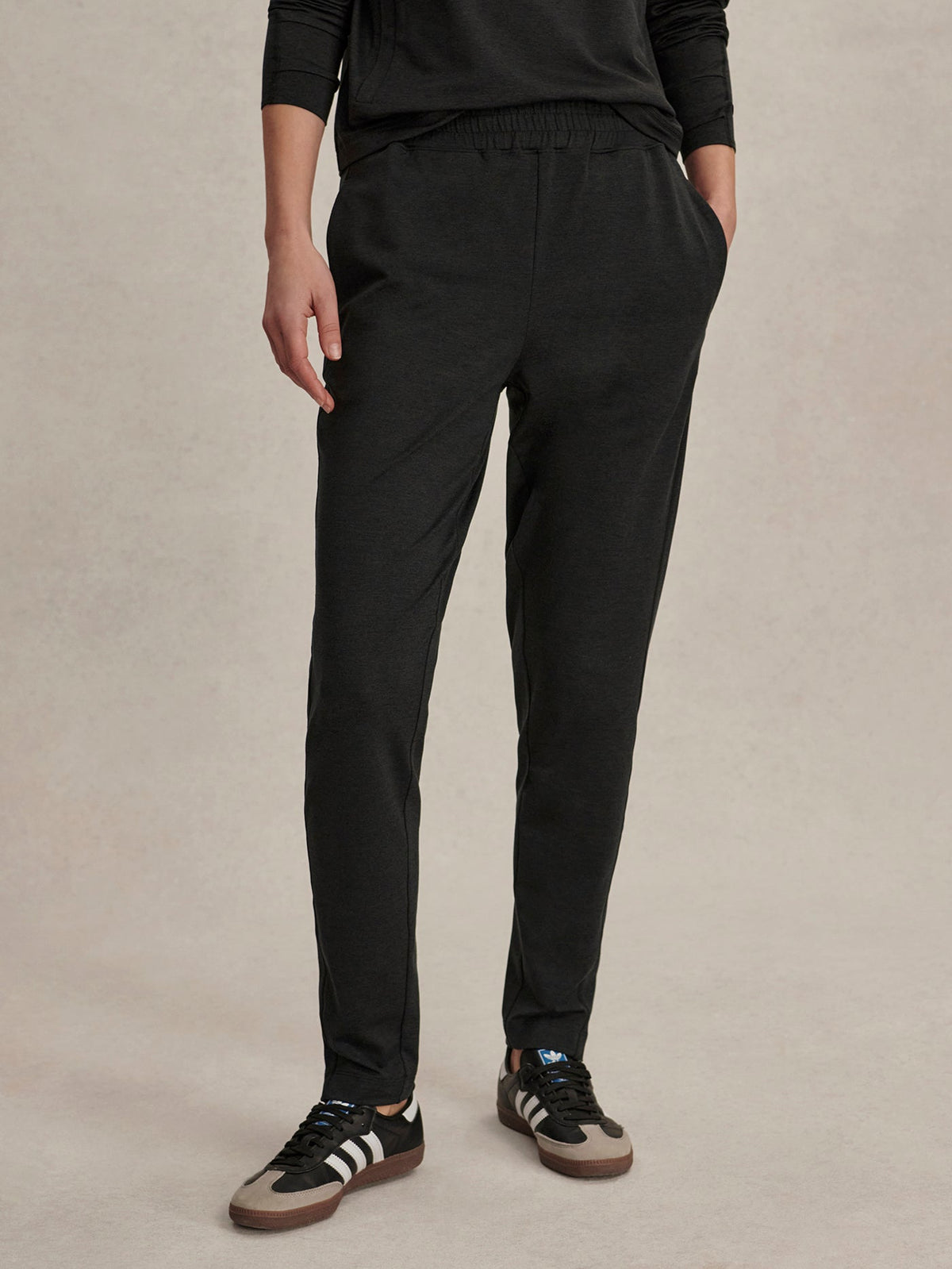 Kya Active Sweatpant 29 | Varley Featured
