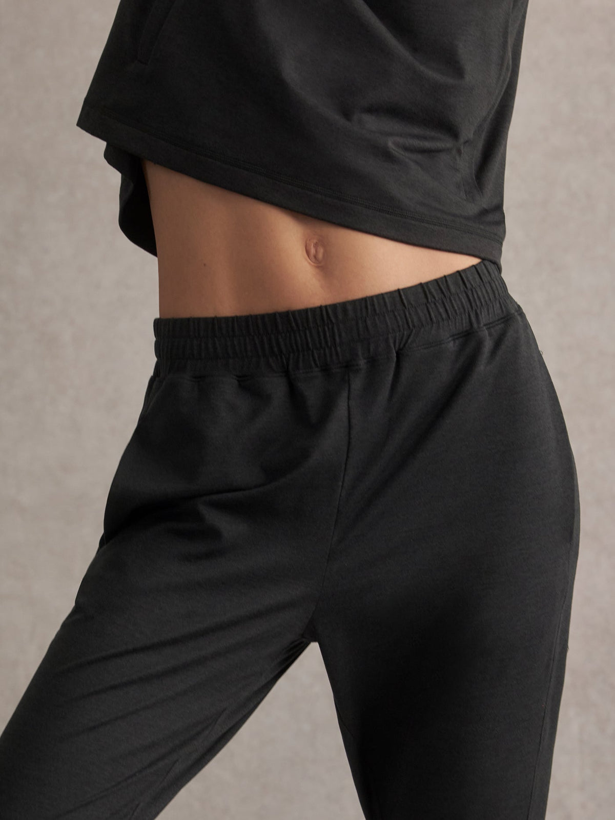 Kya Active Sweatpant 27 | Varley Trusted
