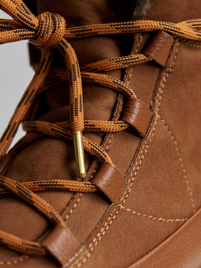 Selva Alpine Ankle Boot | Varley Quality