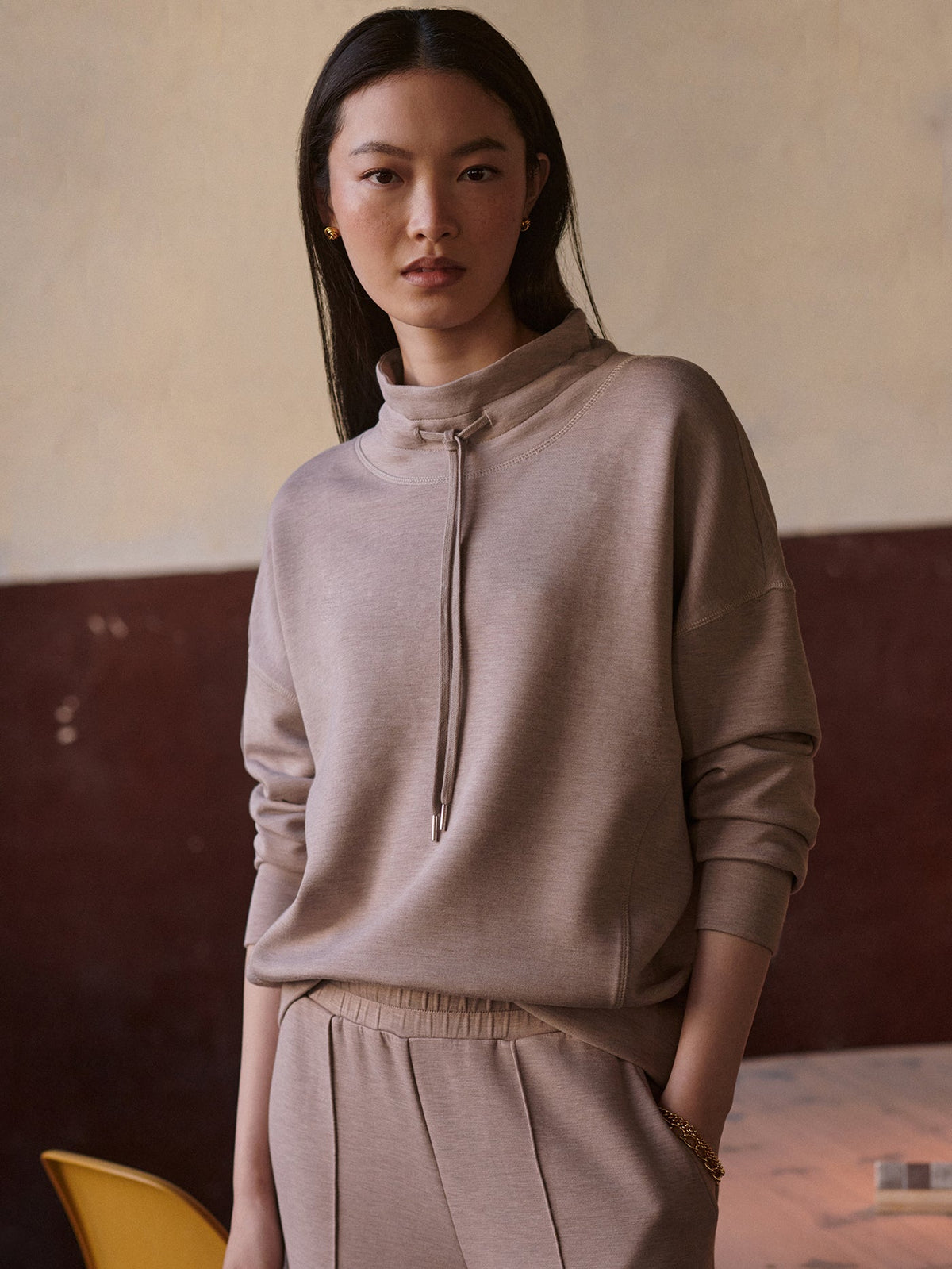 Oakdale Sweat | Varley Trending