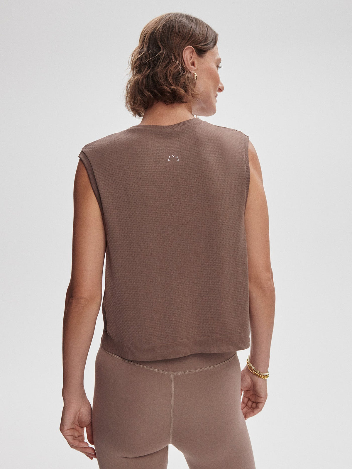 Page Seamless Crop Tank | Varley Smart Buy