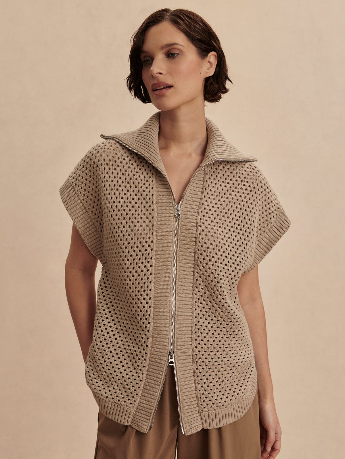Gianna Zip Through Vest | Varley Classic