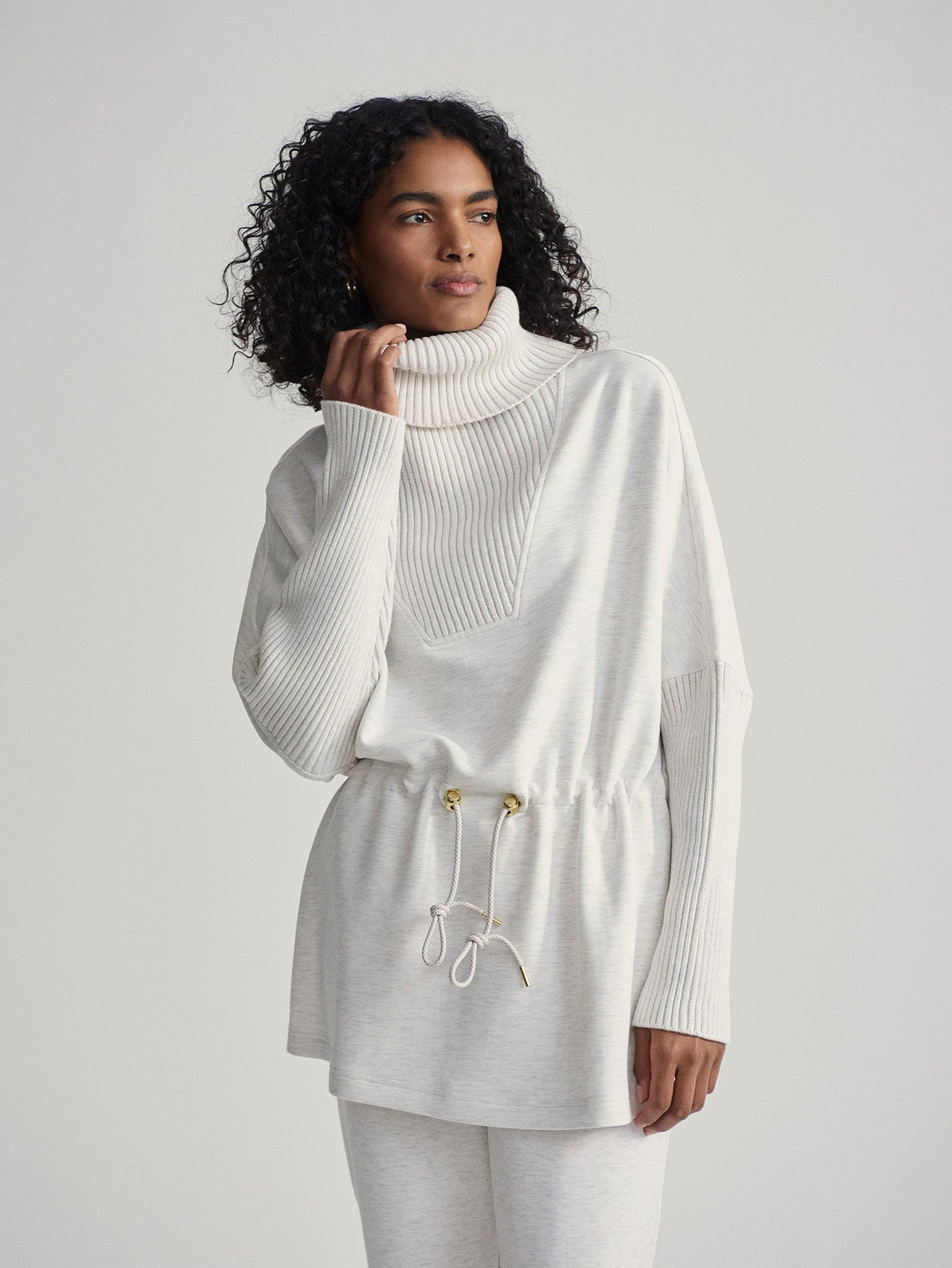 Suffolk Longline Sweat | Varley Signature