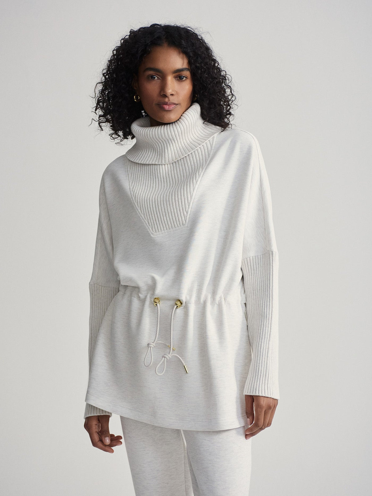 Suffolk Longline Sweat | Varley Signature